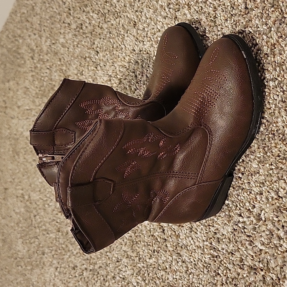 Cat and jack toddler boy boots